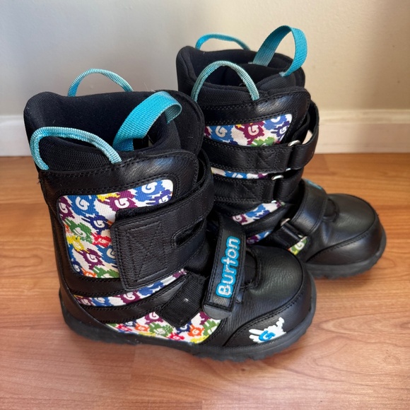 *Rare* Burton kids snowboard boots size 3 - Picture 1 of 3